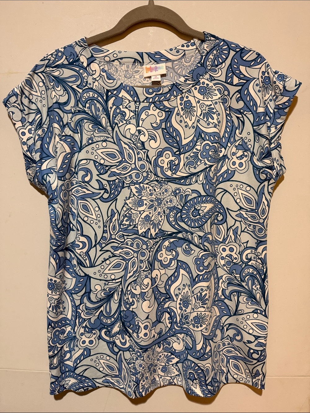 LuLaRoe Ashley Blue & White Paisley Short Sleeve Tee